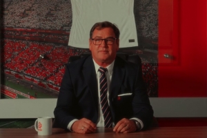 九游娱乐官方-世体：波兰新帅乌尔班前往巴塞罗那会面莱万，商讨其重返国家队