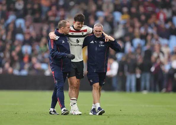 九游娱乐官网-【英超】马圭尔伤退B费中框 曼联0比0闷平维拉